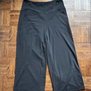 Lululemon Align™ Wide Leg Super-High-Rise Crop - Never Worn - Size 12